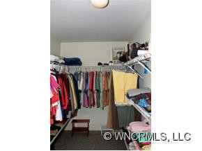 380 Rachael Drive - Photo 6