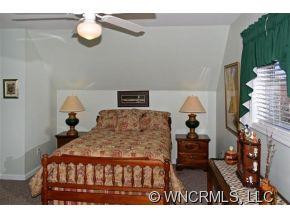 380 Rachael Drive - Photo 8