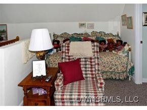 380 Rachael Drive - Photo 9