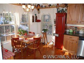 93 Streamside Drive - Photo 8