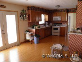 317 Wells Road - Photo 3