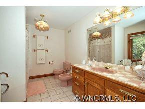 1 Sourwood Lane - Photo 10