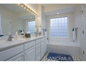 169 Middlemount Road - Photo 4