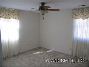 224 Dundeve Circle - Photo 9