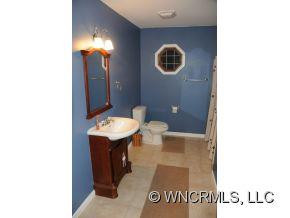 526 Midway Street - Photo 9