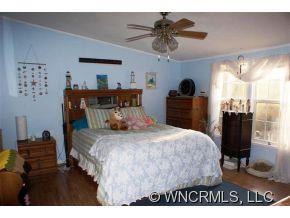 159 Beth Ann - Photo 3