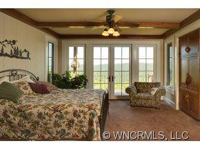 60 BROOKFIELD LANE - Photo 13