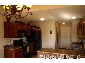 65 Birkshire Way - Photo 2