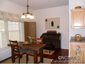 20 Cherry Laurel Lane - Photo 4