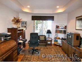 543 Hagen Drive - Photo 12