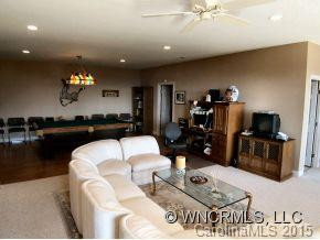 543 Hagen Drive - Photo 18