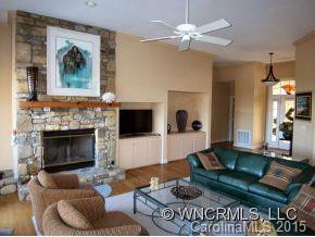 543 Hagen Drive - Photo 3