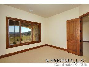 572 Walnut Valley Parkway - Photo 8