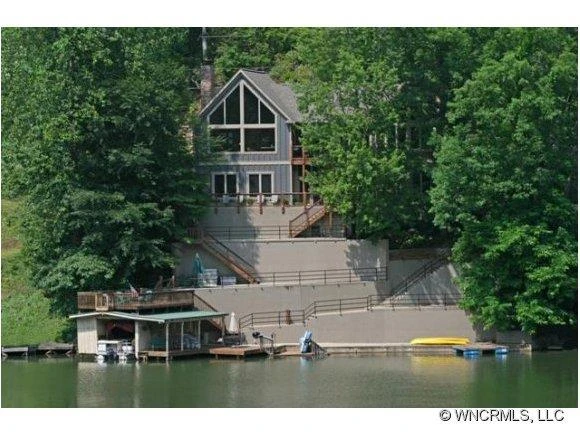 153 Tryon Bay Circle
