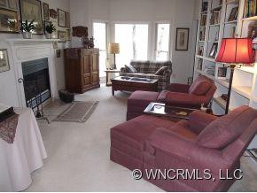  - Photo 4