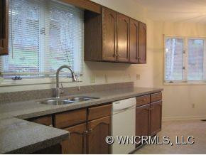 1403 Timber Trail - Photo 5