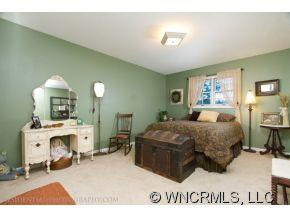 390 Morgan Drive - Photo 9
