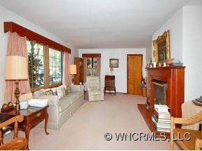 319 TAYLOR STREET - Photo 2