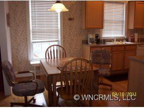 9 Sweet Gum Drive - Photo 2