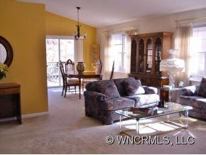 80 E Danbury Ln - Photo 4