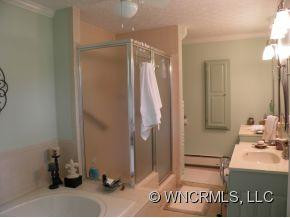 120 Crestview Drive - Photo 11
