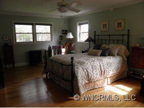 120 Crestview Drive - Photo 10