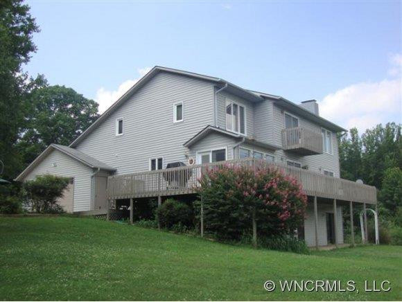 7 Country Dr