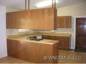 111 CHAPMAN DRIVE - Photo 4