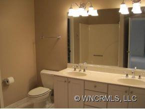 18 Highland Pointe Drive - Photo 16