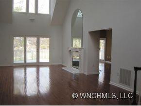 18 Highland Pointe Drive - Photo 4