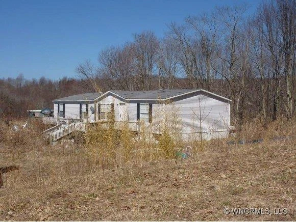 1180 Max Patch Road