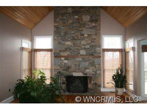 128 Hawk Ridge Drive - Photo 3