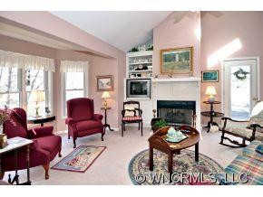 300 Crescent Drive - Photo 2