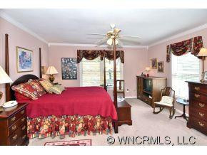 300 Crescent Drive - Photo 5