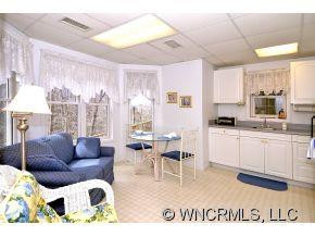 300 Crescent Drive - Photo 9