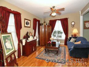 28 CORBRAN DRIVE - Photo 4