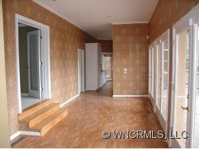 590 West Club Blvd - Photo 11