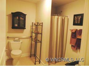 23 Catawba Street Unit B - Photo 7