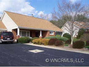 1030 Saddlebrook Drive - Photo 2