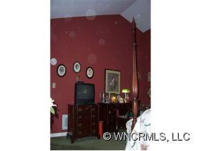 1030 Saddlebrook Drive - Photo 10