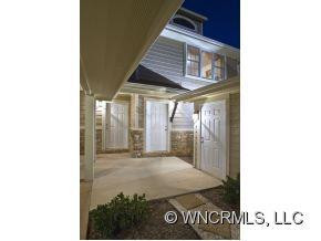 55 Rotunda Circle - Photo 7