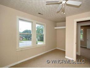 108 PENNSYLVANIA AVENUE - Photo 17