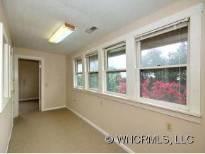 108 PENNSYLVANIA AVENUE - Photo 19