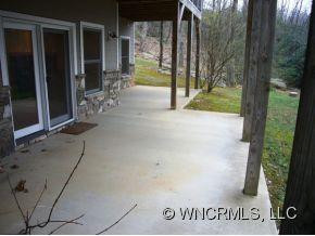 128 HICKORY NUT COVE ROAD - Photo 10