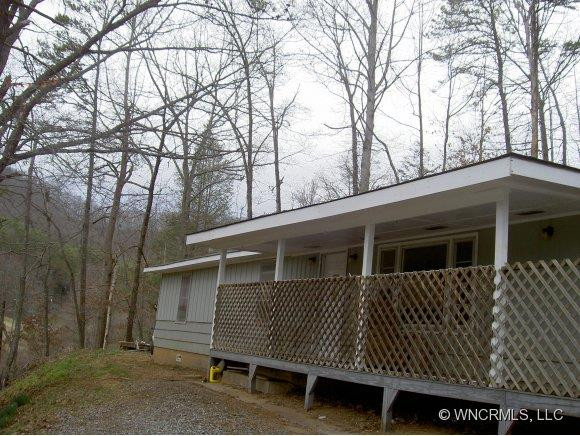 833 Fairview Road