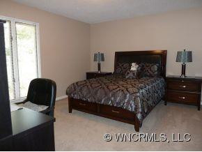 335 Melrose Avenue, Unit 107, - Photo 13