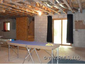 335 Melrose Avenue, Unit 107, - Photo 16