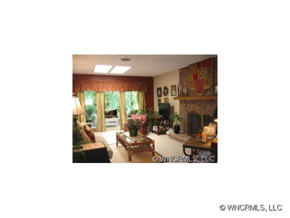 221 North Britton Creek