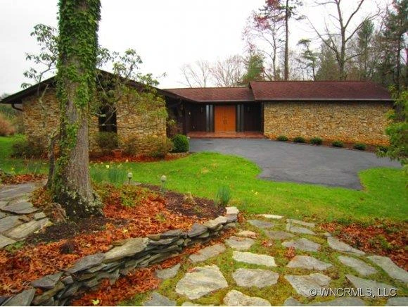 8 Tamarac Terrace
