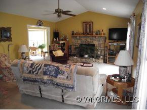 94 Regal Knolls Drive - Photo 2